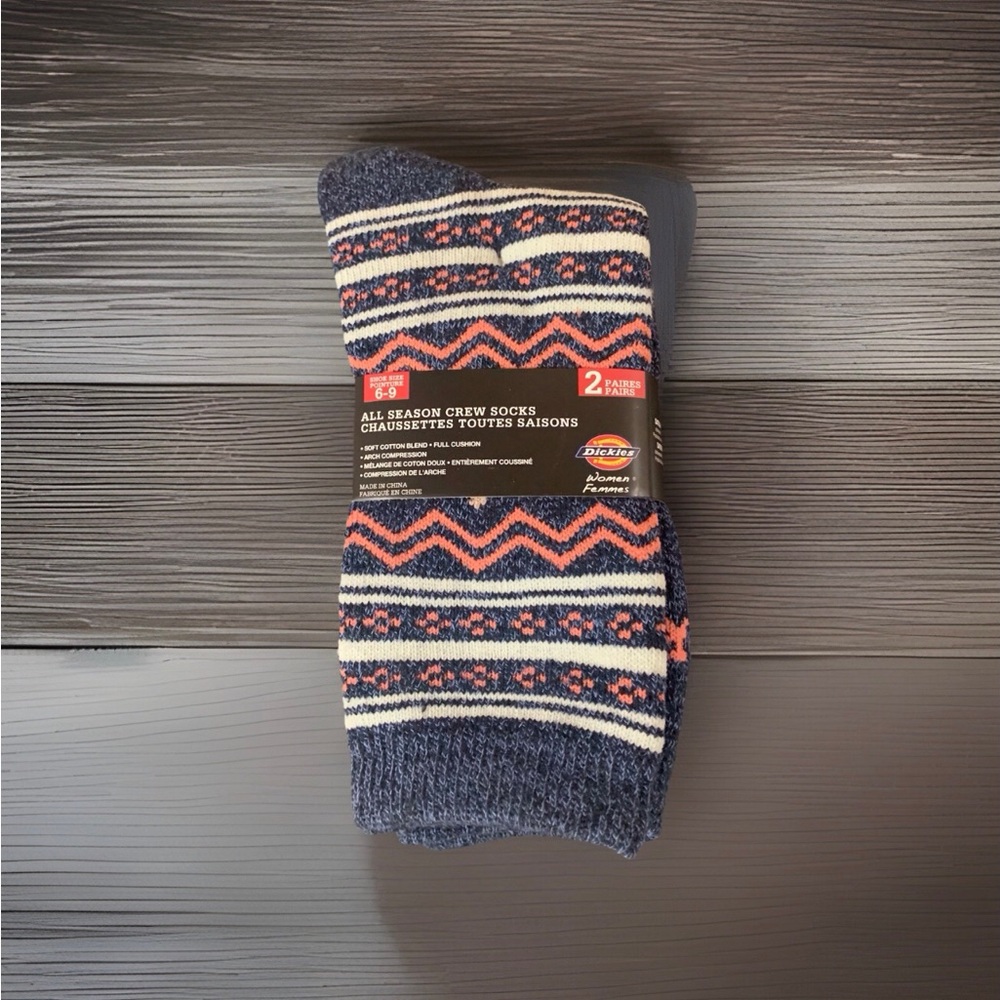 🎈 Blue-Dickies Women's All Season Crew Socks 2p (Shoe Size 6-9)